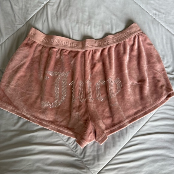 Juicy Couture Black and Pink Velour Shorts with Rhinestone Soft Sleep - Picture 4 of 8